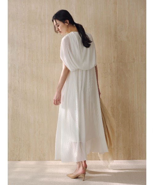 【週末限定価格】26SS anuans ランダムプリーツケープワンピース anuans（アニュアンス） ワンピース ランダムプリーツケープワンピース