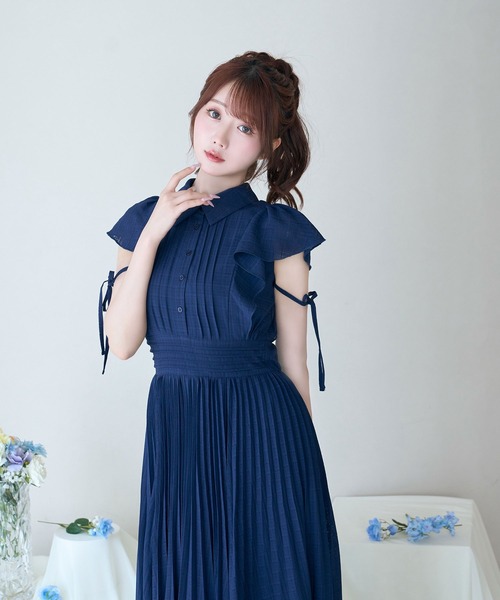 シャツワンピース Sheer check pleats dress