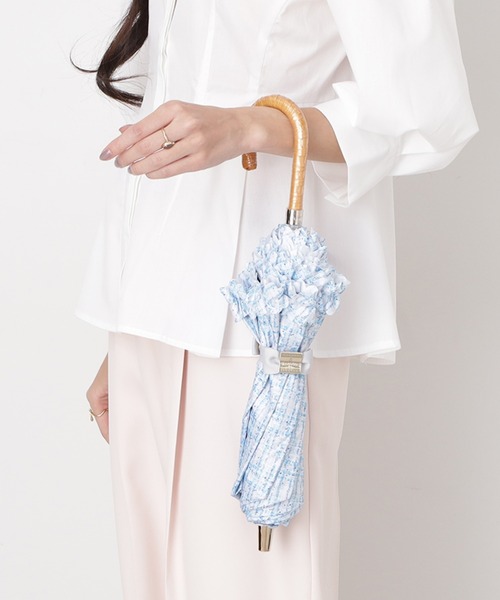LANVIN en Bleu 折りたたみ傘 「新色追加」遮光 晴雨兼用折りたたみ