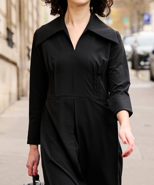 プリーツワンピース　ブラック 予約]フリルカラープリーツロングワンピース/ブラック – Lumier