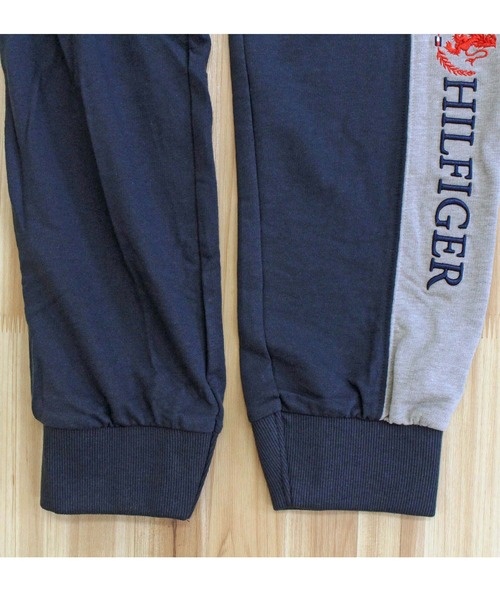 TOMMY HILFIGER（トミー・ヒルフィガー） スウェットパンツ ジャージ