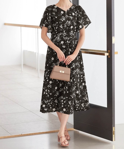 新品　マ・メール　シモネッタ　総柄　ワンピース　8 130 女の子　花　襟付き 楽天市場】シモネッタ 子供服（ワンピース｜キッズファッション