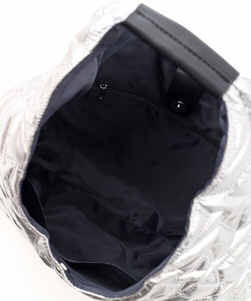 ブラック星柄キルティングバッグ 付録バレしない！」人気ブランドの星柄キルティングバッグが登場☆機能