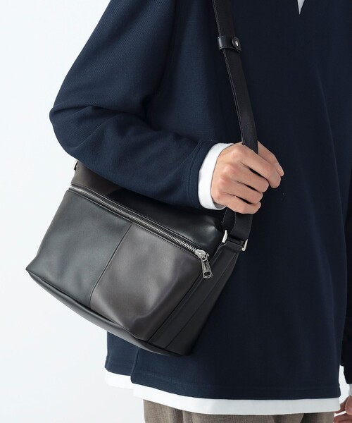 BEAMS HEART（ビームス ハート） ショルダーバッグ フェイクレザー