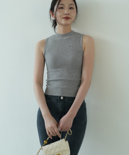 ellieエリー　ノースリーブサマーニット新品未使用タグ有り ノースリーブニット【BLUE】 – ELLIE
