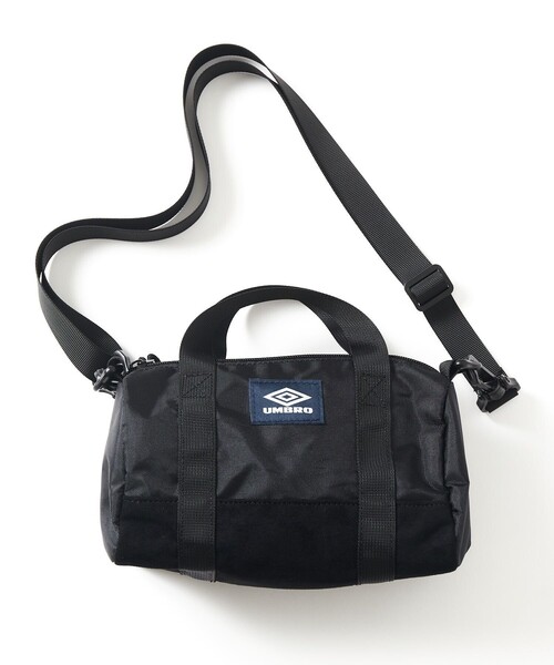 umbro（アンブロ） ショルダーバッグ メンズ レディース : ZOZOTOWN