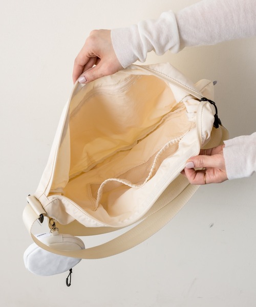 ear PAPILLONNER（イア パピヨネ） ショルダーバッグ FREE ブラック