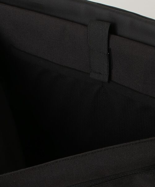 COMFY OUTDOOR GARMENT ショルダーバッグ メンズ : ZOZOTOWN Yahoo!店