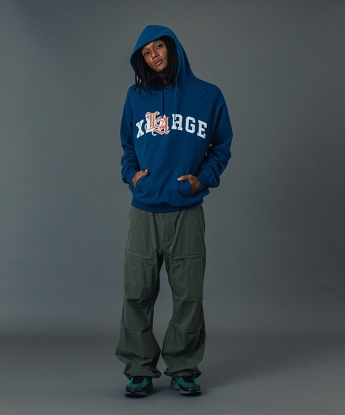 XLARGE（エクストラ ラージ） パーカー LA PATCHED HOODED SWEATSHIRT