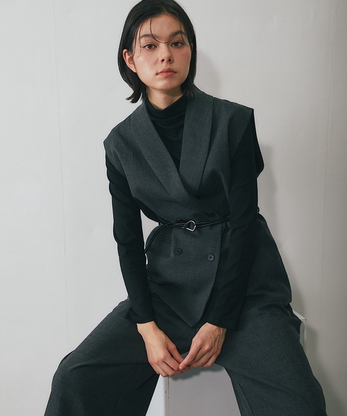 ピック@即購入okTATRAS セットアップ SMILE ORCHID（スマイルオーキッド） セットアップ ベルト付きジレ