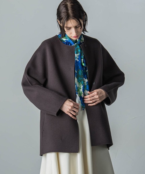 「LAUTREAMONT DE CLASSE」 ノーカラーコート 7号 ベージュ レディース_画像2