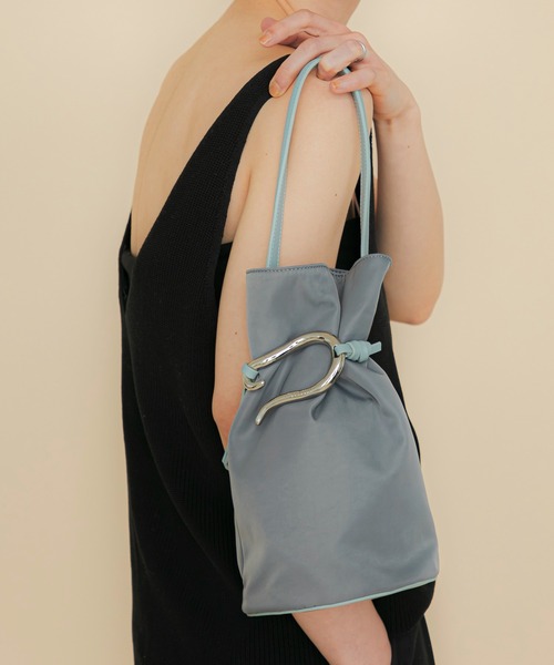 ハンドバッグ LE VERNIS(ル・ベルニ)Poire bucket bag Sの画像