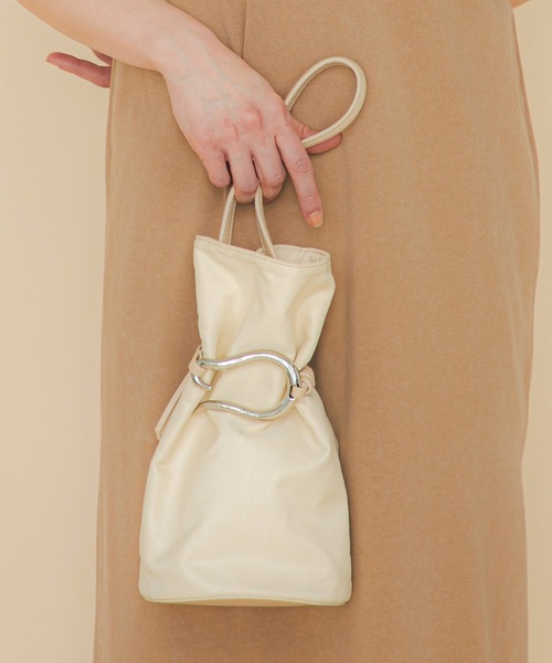 ハンドバッグ LE VERNIS(ル・ベルニ)Poire bucket bag Sの画像
