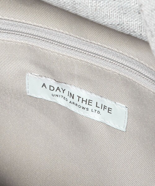 トートバッグ キラキラ かごバッグ「A DAY IN THE LIFE」 レディースの画像