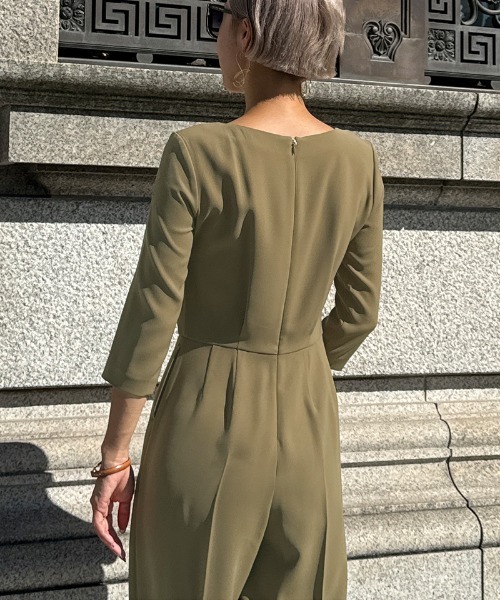 【JENNE 】【完売品】美シルエットオールインワン　ベージュ　S オールインワン 美シルエットオールインワン レディース : ZOZOTOWN