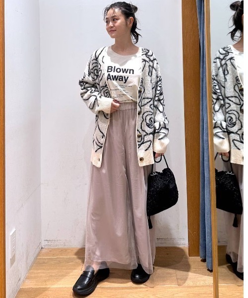 レース レイヤード パンツ パンツ トレンドのチュール素材 シアー