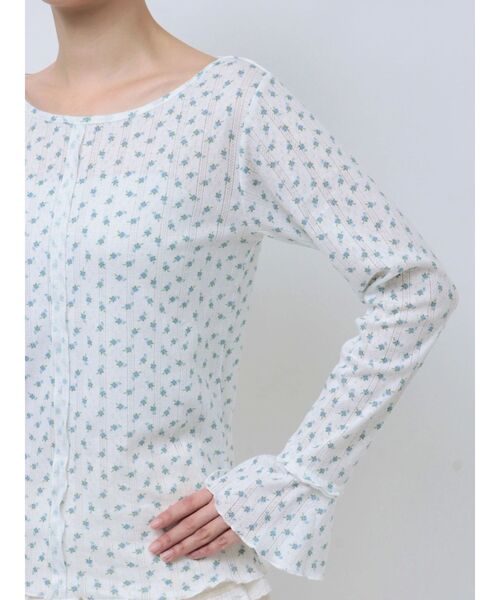 完売 タグ付新品 merry jenny petit flowerメロートップス petit flowerメロートップス｜メリージェニーの通販｜&mall