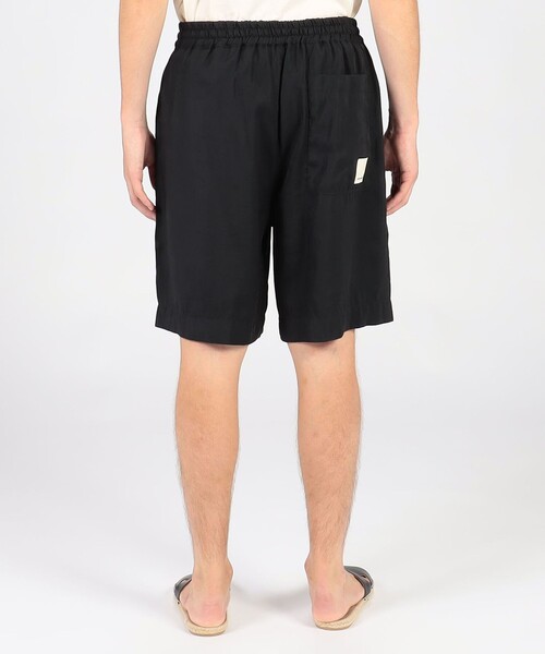 EA7 EMPORIO ARMANI エンポリオアルマーニ ショートパンツ/バミューダ