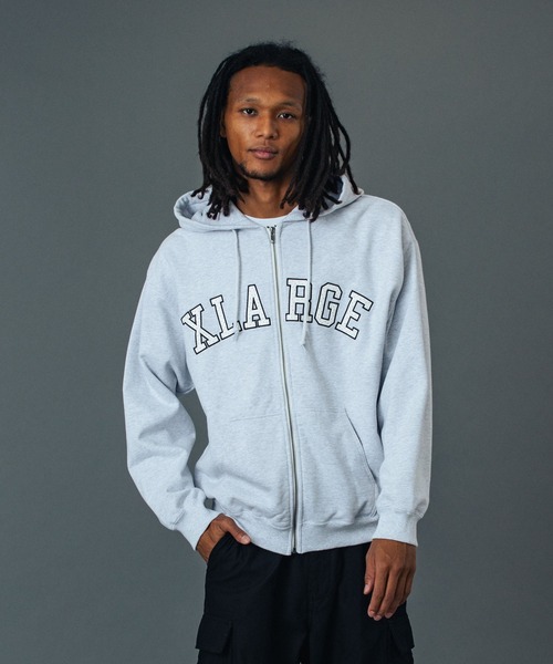 XLARGE（エクストラ ラージ） パーカー PERFORATED LEATHER LOGO ZIP