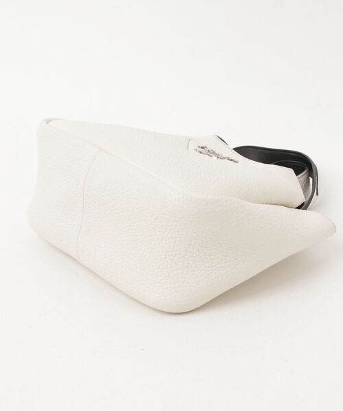 PRADA（プラダ） ハンドバッグ - ホワイト レディース : ZOZOTOWN