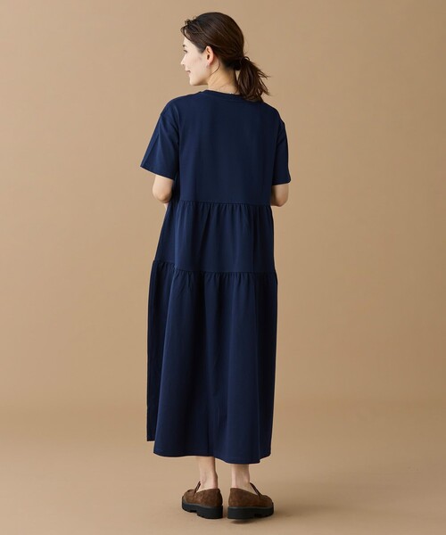 「LACOSTE」 半袖ワンピース 40 ベージュ レディースの画像