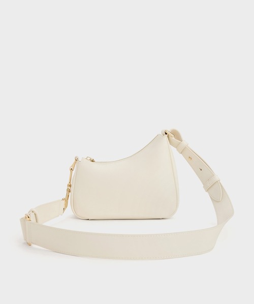 RCHARLES & KEITH ホワイトショルダーバッグ CHARLES ＆ KEITH（チャールズ&キース） ショルダーバッグ バッグ