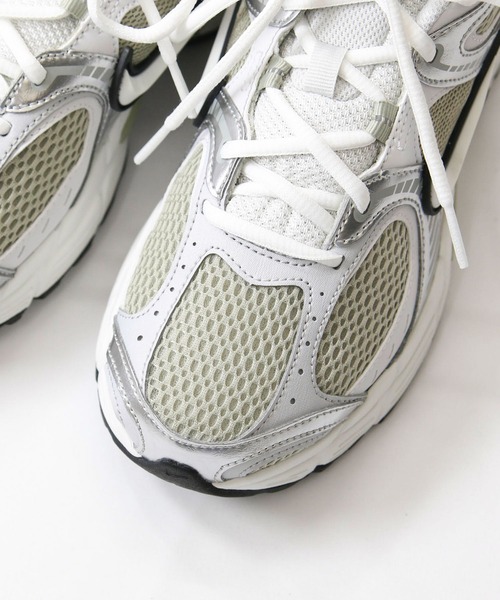 Gready Brilliant（グレディブリリアン） スニーカー NIKE