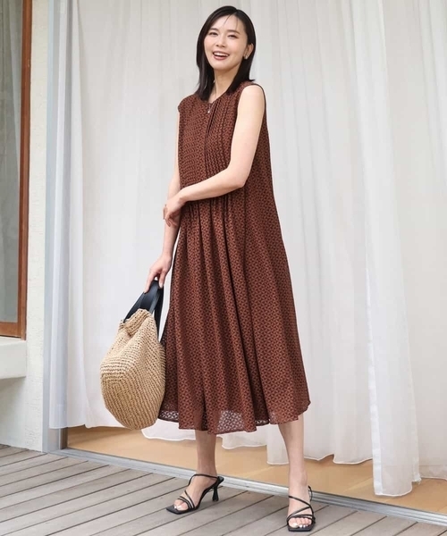 ワンピース 「洗える」幾何柄レースAラインワンピースの画像