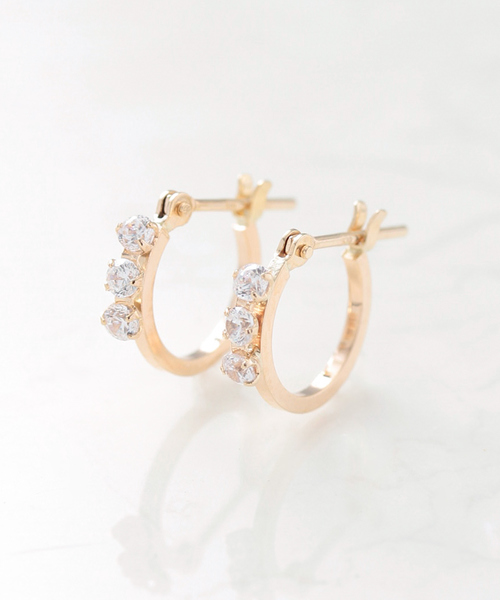 NOIR DE POUPEE（ノワールドプーペ） ピアス K10 CZ3粒 フープピアス 