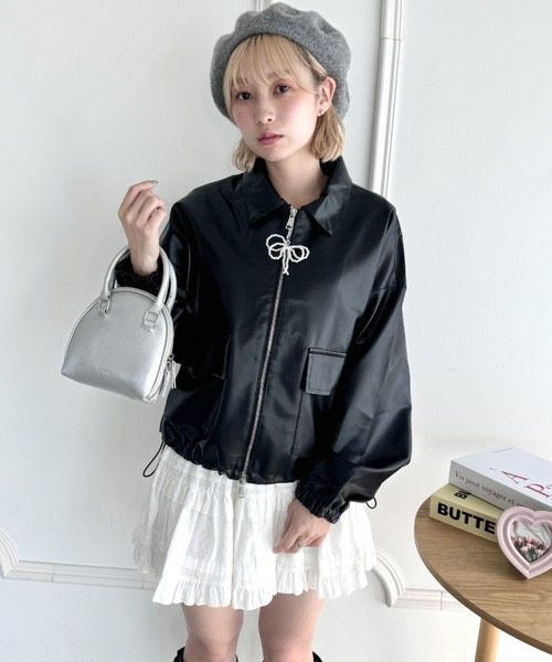 【未使用級】マーリエルカセット　パール　お嬢様ジャケット　ブルゾン 披露宴 Loueme ブルゾン アウター パールリボンフェイクレザー