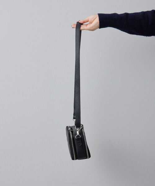 ear PAPILLONNER（イア パピヨネ） 財布 「リバイバル/本革」整理整頓