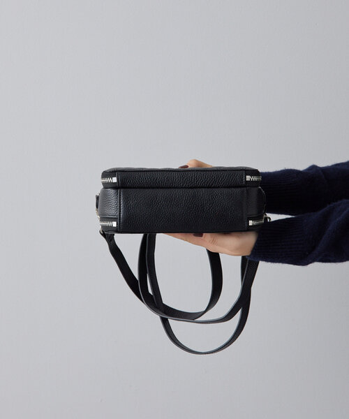 ear PAPILLONNER（イア パピヨネ） 財布 「リバイバル/本革」整理整頓