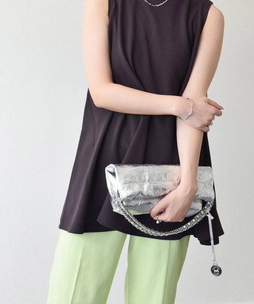 【極美品】MARCO MASI チェーンショルダーバッグ キルティング 光沢 極美品】MARCO MASI チェーンショルダーバッグ キルティング 光沢