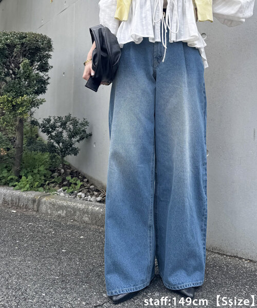 新品！　ディスコート　ライトオンスデニムイージーワイドパンツ　S ジーンズ　綿 ライトオンスデニムイージーワイドパンツ（デニムパンツ