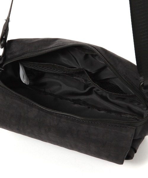 LAKOLE（ラコレ） ショルダーバッグ スクエアマルチショルダーバッグ