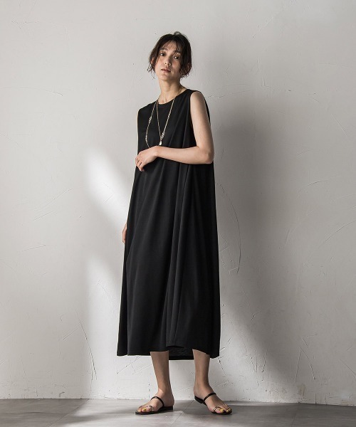 メイソングレイ（MAYSON GREY）/タックノースリーブカットワンピース≪手洗い可能≫ MAYSON GREY（メイソングレイ） ワンピース タックノースリーブカット