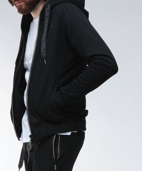 1PIU1UGUALE3 RELAX セットアップ (ウノ ピュ ウノ ウグァーレ トレ