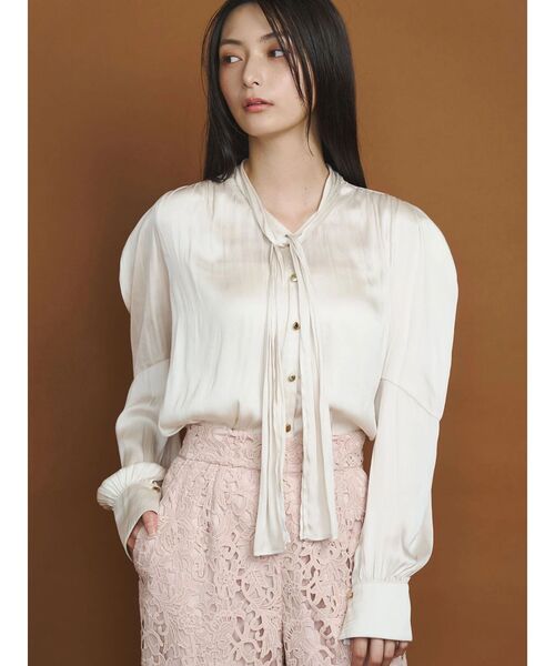 TONAL（トーナル） ブラウス シャツ カッセンボウタイタックスリーブ 