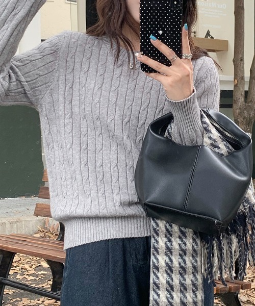 COCOMOMO ニット セーター ケーブル柄で秋冬ムードアップ ケーブル