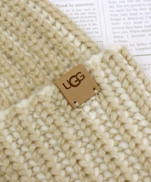 UGG ベージュ ビーニー ニット帽 クリーム アグ ストラップ セール】UGG チャンキーリブビーニー CHUNKY RIB BEANIE（ニット