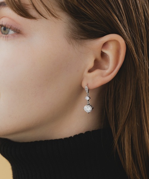 LA MUe ピアス 「LA MUE」シルバー925ポスト ビジュー ドロップピアス 