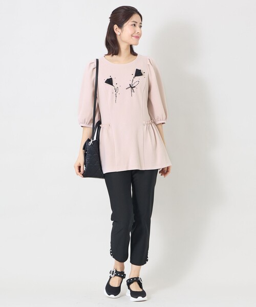 TO BE CHIC（トゥー ビー シック） tシャツ チューリップモチーフ 