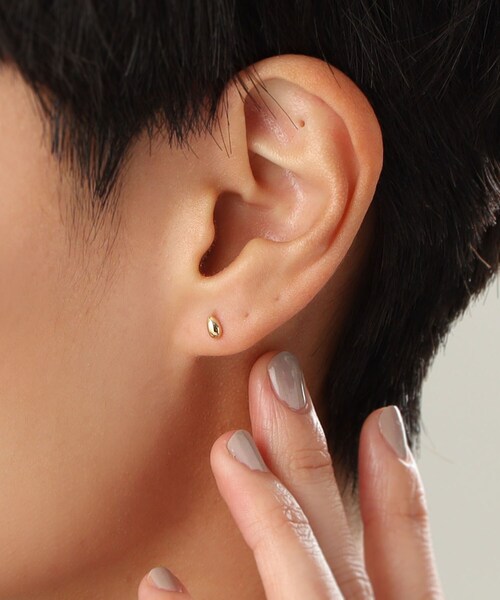 Ｋ18 ピアス COCOSHNIK ピアス K18ペアシェイプ スタッドピアス レディース