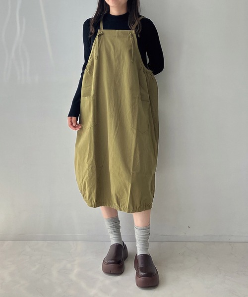 Apolina エプロンワンピース apolina pinafore エプロンワンピース 新品（Apolina Kids