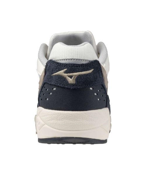 84 ミズノ　mizuno コンテンダー　スニーカー　靴　グレー　23.5 84 ミズノ mizuno コンテンダー スニーカー 靴 グレー 23.5