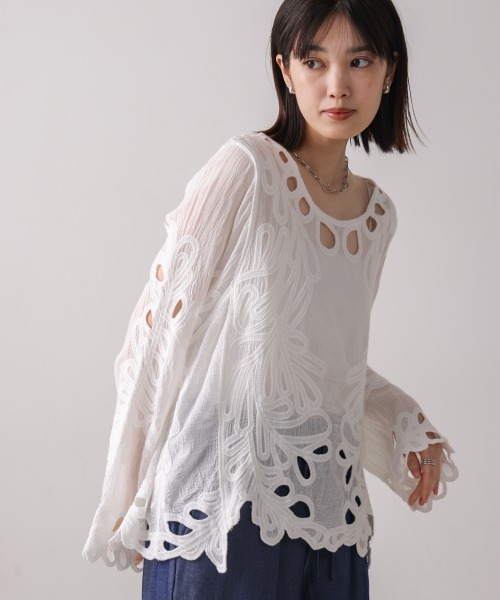 Bou Jeloud tシャツ エンブロイダリーブラウス レディース