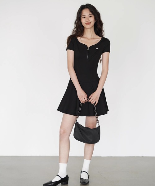 ワンピース ジップアップフレアワンピース EM25s084