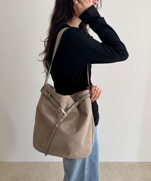 fredyemue☆web限定スエードバッグ美品 fredy emue（フレディエミュ） ショルダーバッグ バッグ 「WEB限定