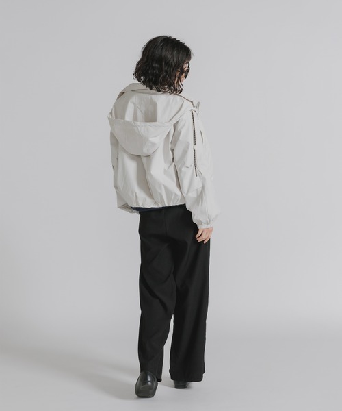 AO2 マウンテンパーカー ウインドブレーカー Drawstring Hooded