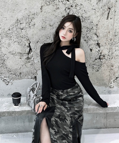VEILA tシャツ アシンメトリーストラップデザイントップス レディース